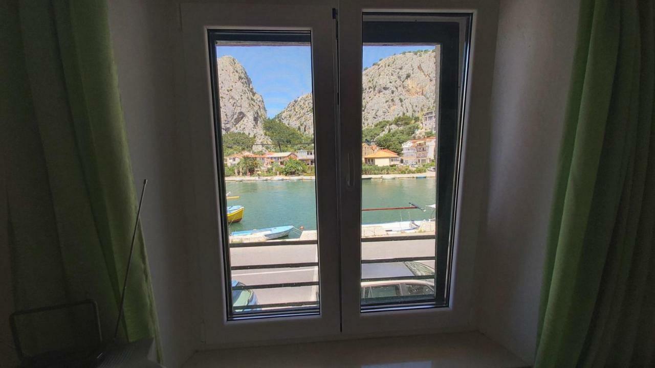 Apartment Mandic أوميس المظهر الخارجي الصورة