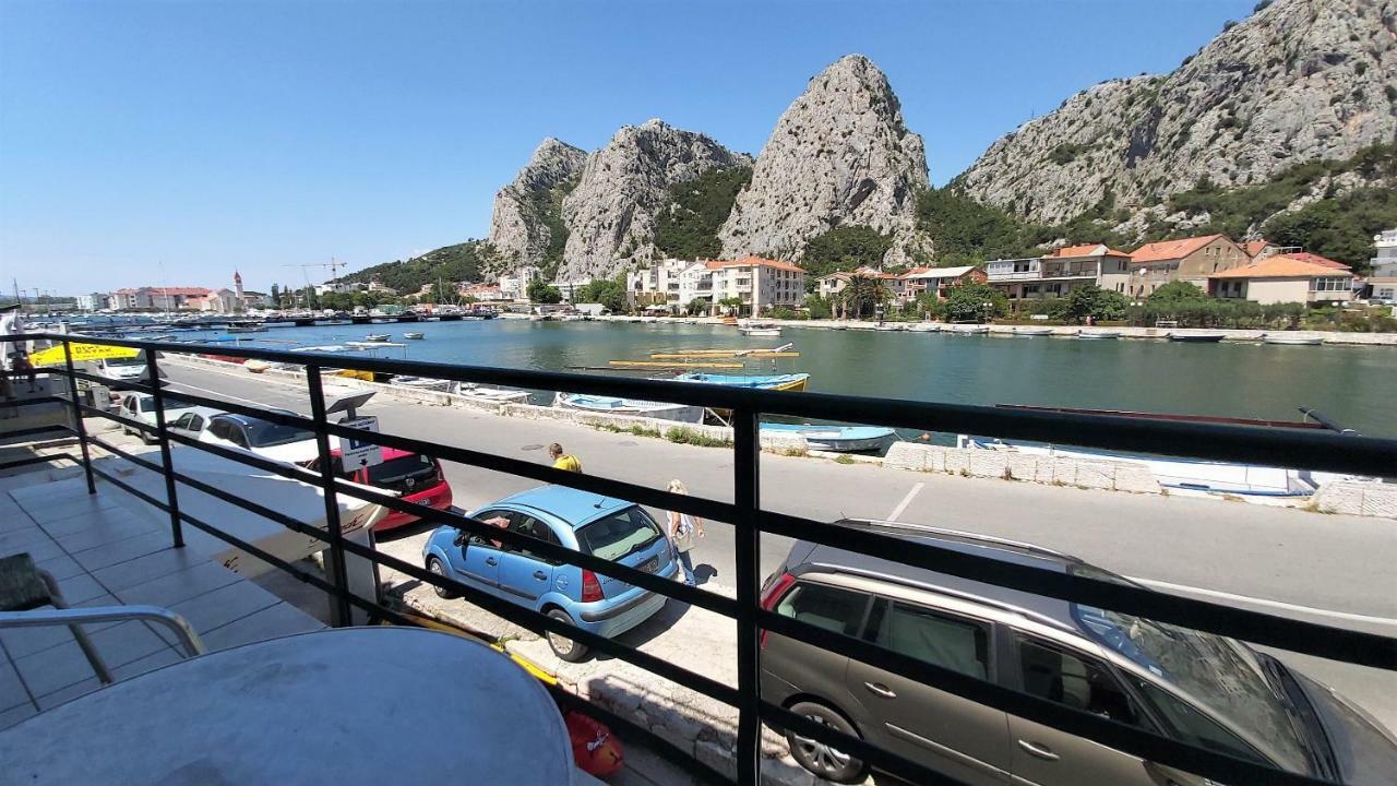 Apartment Mandic أوميس المظهر الخارجي الصورة